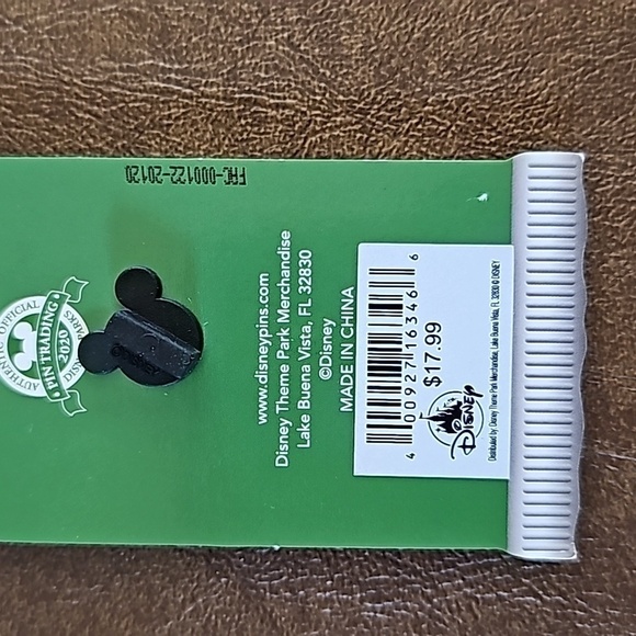 NEW DISNEY PARKS Limited Edition PIN - Picture 3 of 3